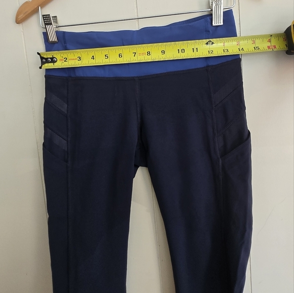 Lululemon Leggies Quarter Leg -Size 6 - Picture 4 of 8